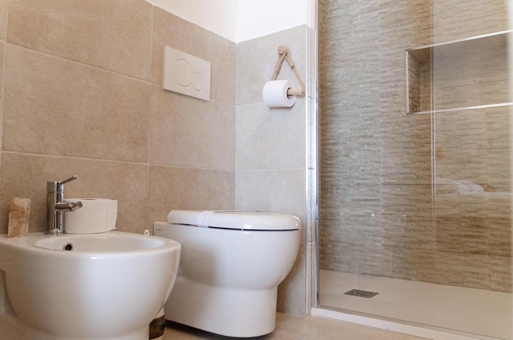 Aca Suite Luxury With Jacuzzi Adelfia Buitenkant foto